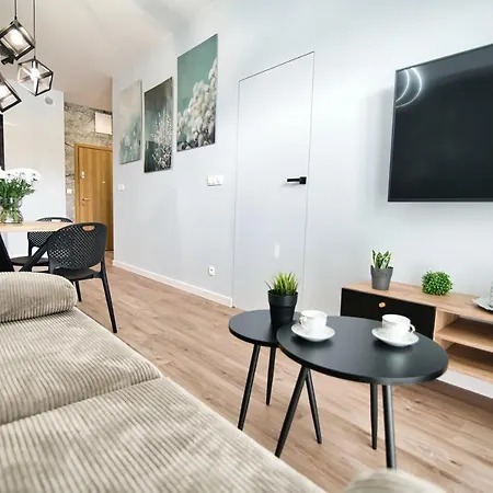 Ferienwohnung Just 5 By Housine Zator Exterior foto